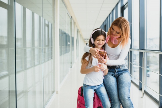 Exploring the World as a Solo Parent: Top Tips for Travelling With Kids