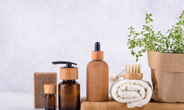How SNAANA’s Cold-Pressed Oils Support Sustainable Skincare