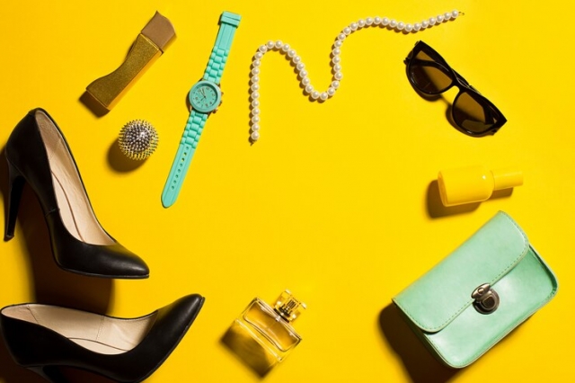 Top 15 Fashion Accessories to Accentuate Your Style