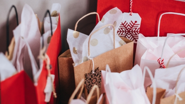 Christmas Treat Bags for Every Occasion: Parties, Classrooms, and More
