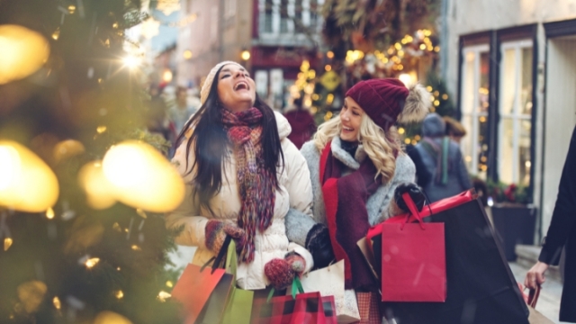 DIY Christmas Goodie Bags: Budget-Friendly and Festive