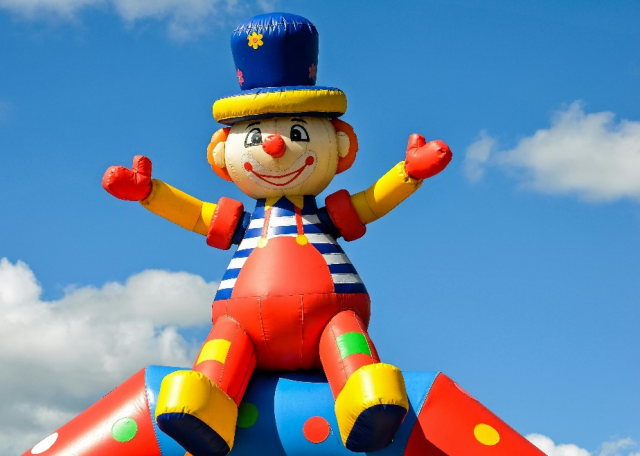 How to Host a Safe and Exciting Party with Inflatable Rentals