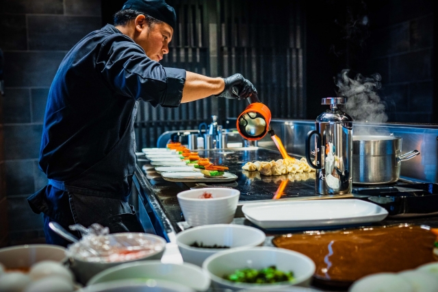 Experience the Art of Culinary Entertainment