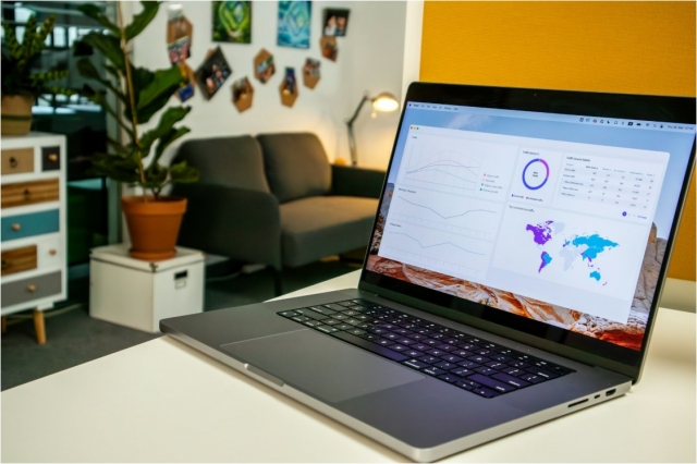 Elevating Website Engagement: A Deep Dive into AI Chat