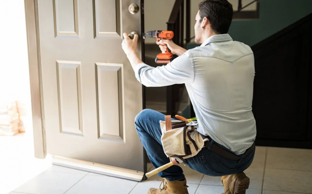 Door Repair Services in Brussels, Belgium