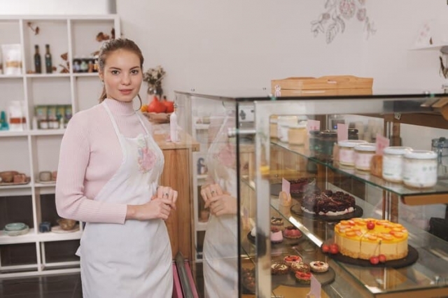 Your Ultimate Guide to The Eggless Cake Shop: What to Expect