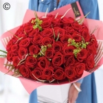 The Best Valentine’s Day Flowers for Long-Distance Relationships