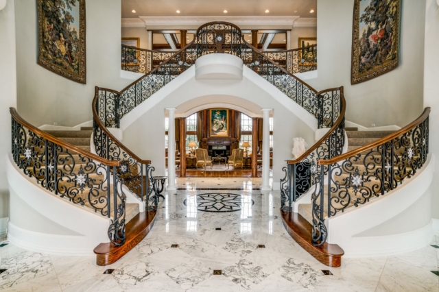 Keepsake Photo Albums and Lifestyle Branding for Real Estate Success