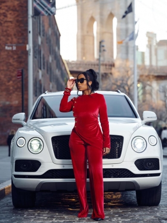 From Day to Night: Transform Your Look with Red Tops for Women