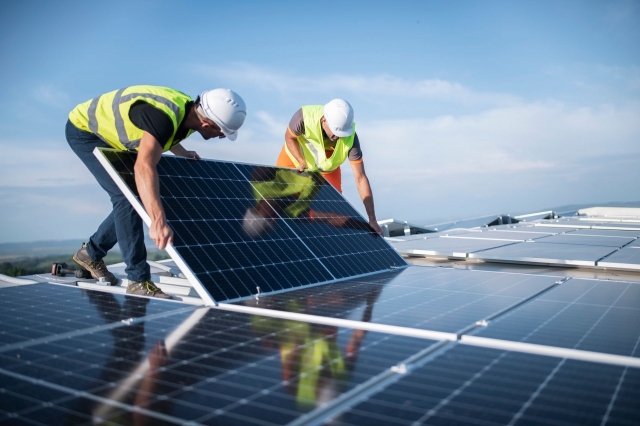 The Ultimate Guide to Residential and Commercial Solar Services in Woodland Hills