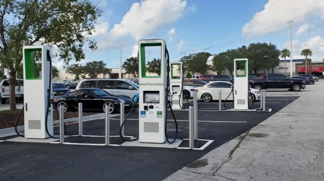 EV Charging Station Market in North America Gains Momentum due to Increasing EV Adoption and Favorable Government Policies