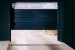 Choosing a reliable garage door repair service: What makes them different?