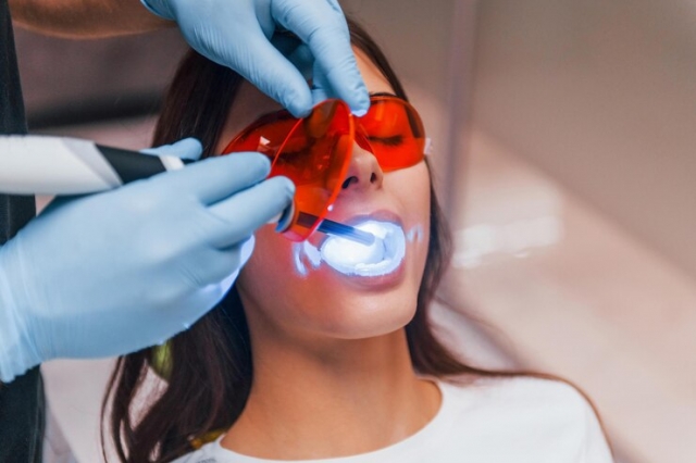 The Ultimate Guide to Teeth Whitening in Leamington Spa