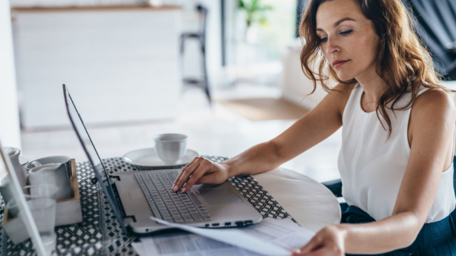 How to Open a Business Bank Account in the UAE