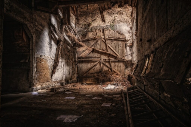 What Makes Haunted Houses the Perfect Thrill for Horror Fans and Brave Souls