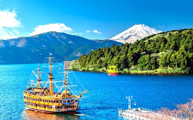 Explore the Beauty of Japan with Exclusive Travel Packages