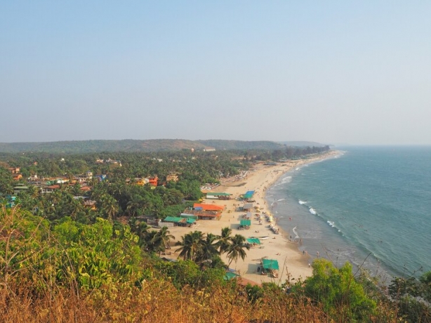 Top reasons to choose a resort Near Vagator Beach for your next Goa trip 