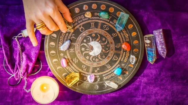 Best Astrologer in London for All Your Spiritual Needs