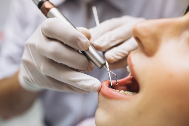 Providing Smiles for All: A Look at the Benefits of Free Dental Clinics in Kansas City