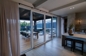 Why Are Aluminium Stacking Doors Recommended Over Others?