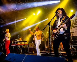 The Enduring Legacy of Queen: The Phenomenon of Queen Tribute Bands