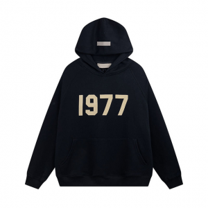 The Rise of Essentials Clothing in Modern Streetwear