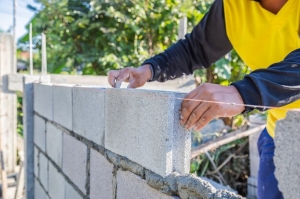 Why Hiring a Professional Retaining Wall Contractor is the Smart Choice