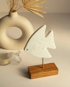 Best Marble Decorative Items to Beautify Your Office Desk