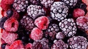 Frozen Fruit: An Easy Way to Enjoy Nutritious Meals Anytime