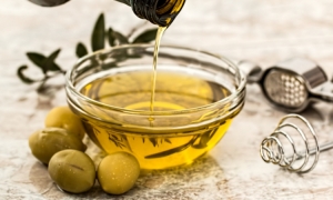 SERENE SNAANA cold-pressed oils