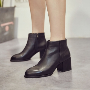 Effortless Ways to Style Leather Ankle Boots for Any Look