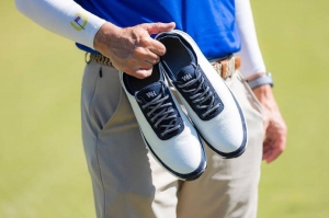 Step Up Your Game: Why Deerskin Golf Shoes Are a Game-Changer