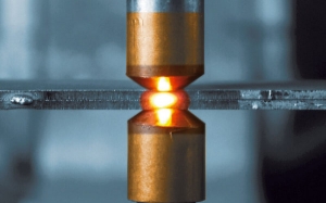 Metal welding with resistance welding 