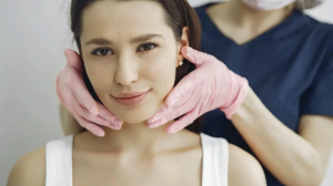 Say Goodbye to Skin Woes with Dubai’s Best Dermatologists