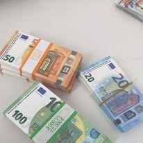 The Rise of Movie Prop Money: A Game Changer for Filmmakers