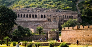 Haunted Bhangarh Fort Travel Guide