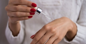 The Best Retinol Serums for Anti-Aging: Transform Your Skincare Routine: