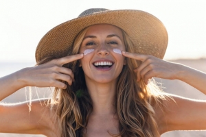 Must-Have Lightweight Moisturizers for a Glowing Summer