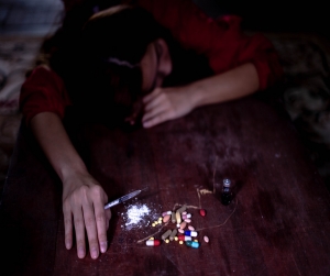 How Online Counseling Can Address Teen Drug Addiction and Criminal Behavior