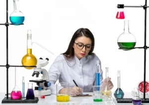 Which is the Best University for a B.Sc. Hons with Research in Chemistry?
