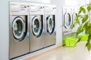 7 Proven Ways Commercial Laundry Suppliers Improve Business Efficiency