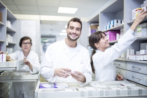 10 Reasons to Select a Trusted Local Pharmacy Over a Corporate Chain