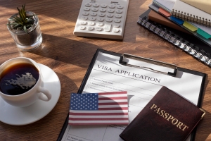 Top 10 Qualities to Look for in the Best Immigration Lawyer