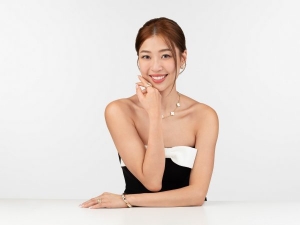 Portrait Photography in Singapore: Mastering the Art of Showcasing Features and Identity Through Portraits
