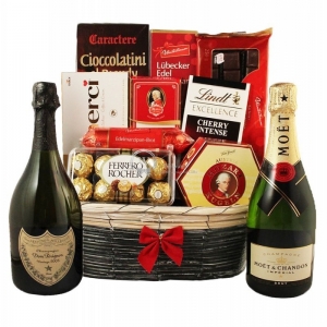 Guide To The Best, Most Impressive Women Gift Baskets