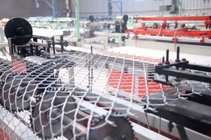 8 Steps to Establish a Successful Wire Mesh Fencing Manufacturing Plant