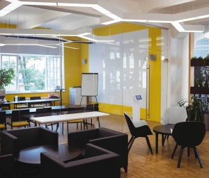 Office Furniture Manufacturers in Gurgaon: Enhancing Workspaces with Quality and Innovation