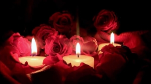 Romantic Candle: The Perfect Way to Create an Intimate Atmosphere