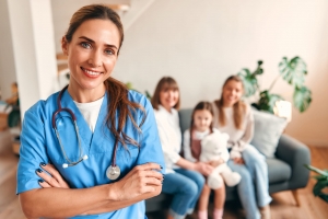7 Ways a Family Doctor Can Personalize Care for Multigenerational Families