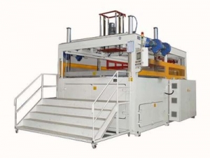 Revolutionizing Packaging: How the Right Thermoforming Machine Manufacturer Can Boost Your Business!